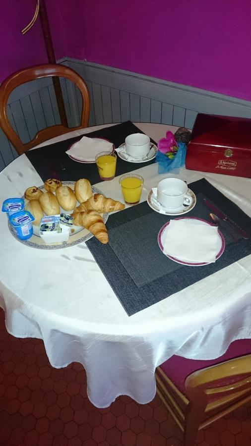 Valframbert Auberge Normande מראה חיצוני תמונה