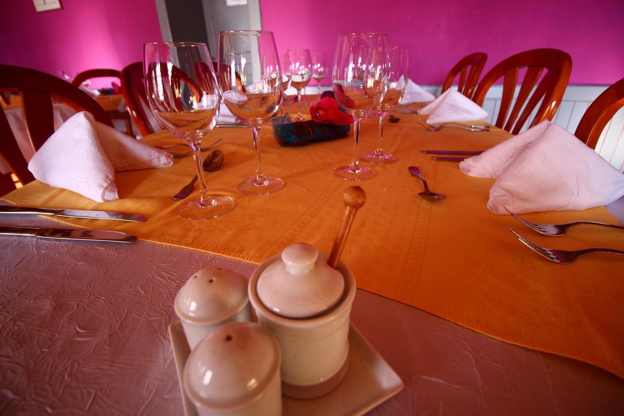 Valframbert Auberge Normande מראה חיצוני תמונה